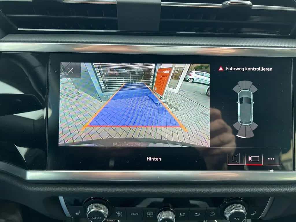 Audi Q3 35 TFSI /Digit. Instrumente/Navi/Kamera/DAB/L 10/2020-photo-15