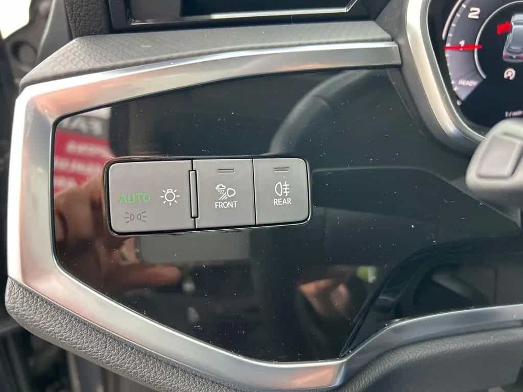 Audi Q3 35 TFSI /Digit. Instrumente/Navi/Kamera/DAB/L 10/2020-photo-27