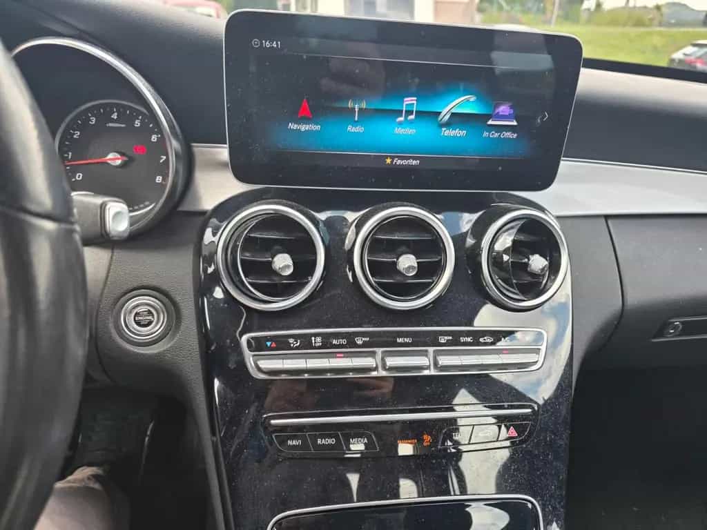 Mercedes-Benz C 180 C Limousine C 180 CGI 03/2019-photo-17
