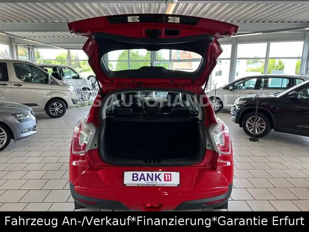 Ssangyong Tivoli 1.6 Scheckheft Kamera Navi 04/2016-photo-12