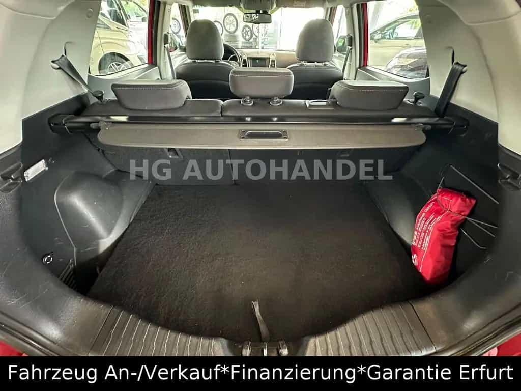 Ssangyong Tivoli 1.6 Scheckheft Kamera Navi 04/2016-photo-13