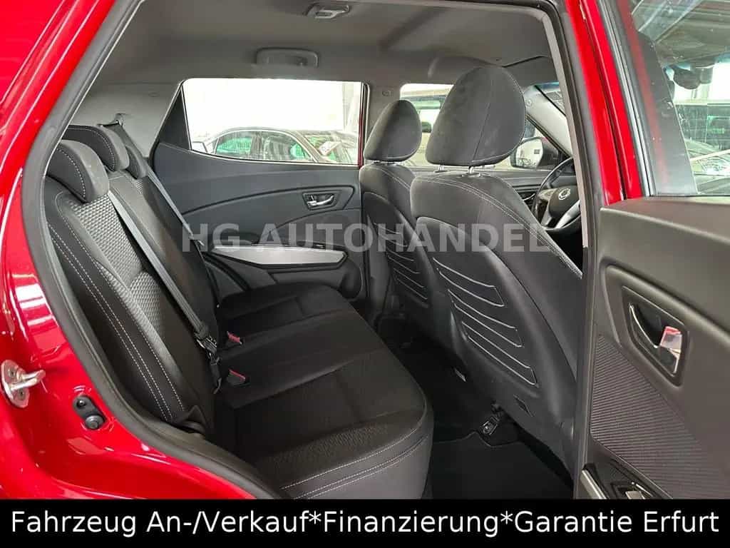 Ssangyong Tivoli 1.6 Scheckheft Kamera Navi 04/2016-photo-18