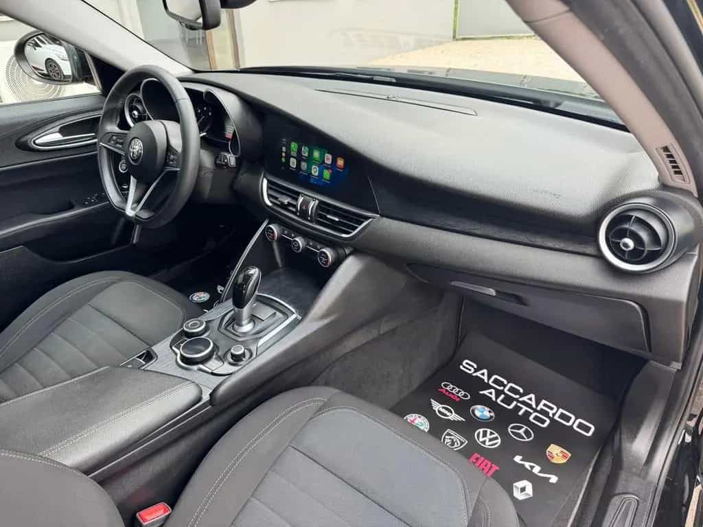 Alfa Romeo Giulia 2.2 Super 160cv AT8 | PREZZO P 02/2020-photo-13
