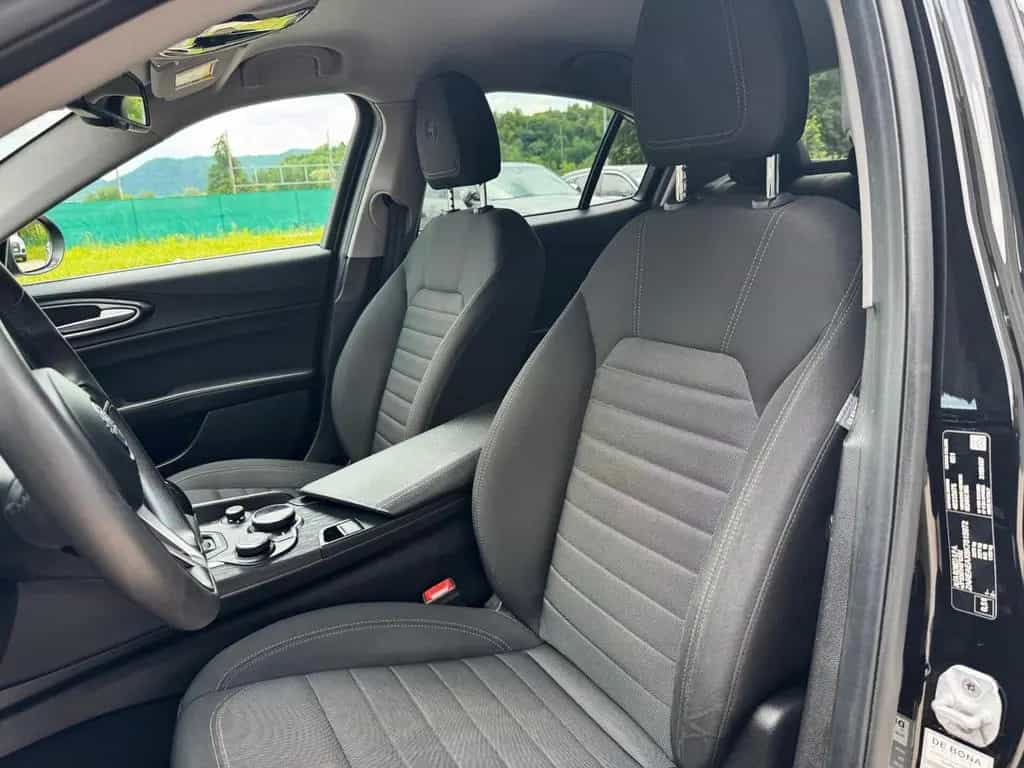 Alfa Romeo Giulia 2.2 Super 160cv AT8 | PREZZO P 02/2020-photo-7