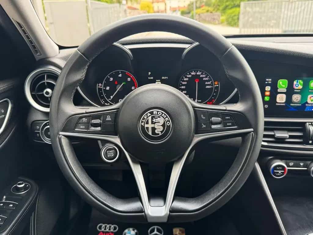 Alfa Romeo Giulia 2.2 Super 160cv AT8 | PREZZO P 02/2020-photo-9