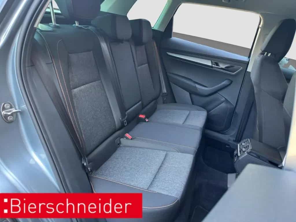 Skoda Karoq 1.5 TSI DSG Clever AHK LED NAVI SHZ PARKP 03/2022-photo-22