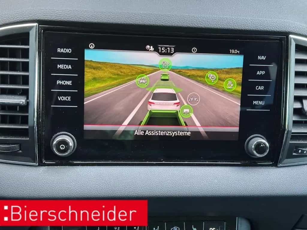 Skoda Karoq 1.5 TSI DSG Clever AHK LED NAVI SHZ PARKP 03/2022-photo-24