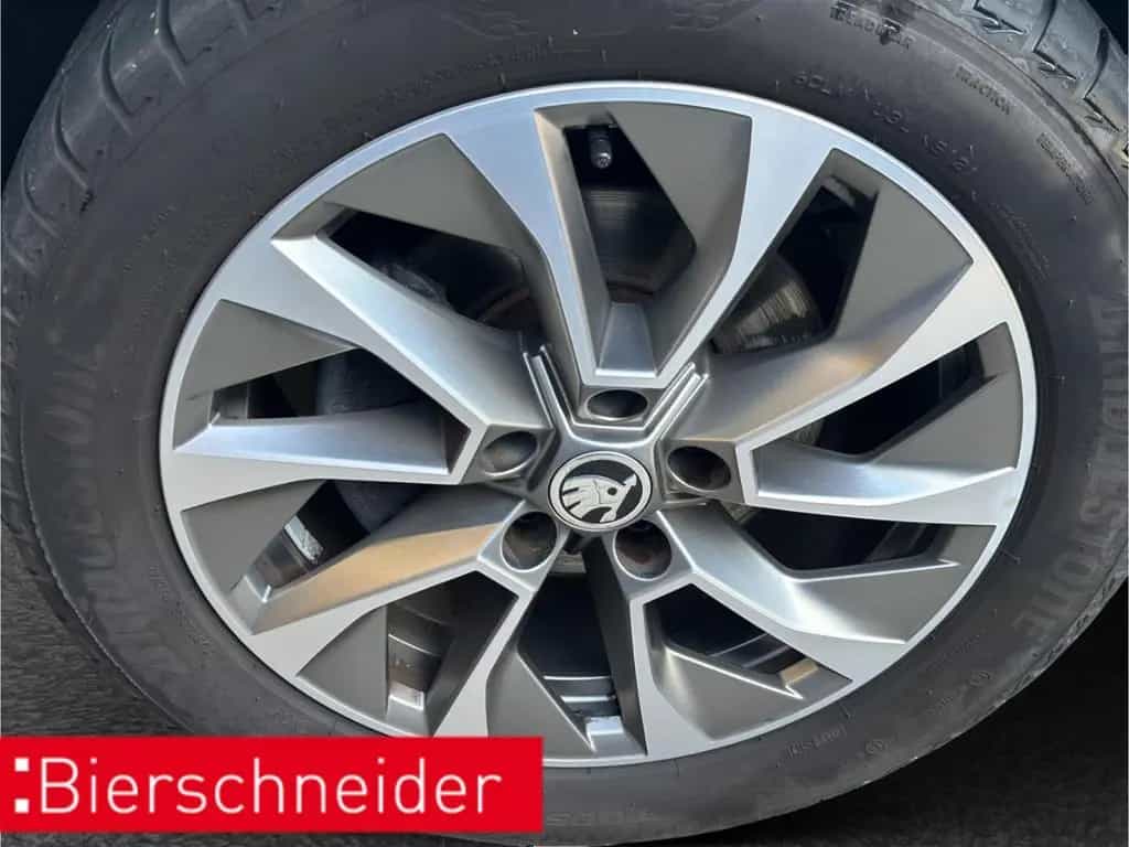 Skoda Karoq 1.5 TSI DSG Clever AHK LED NAVI SHZ PARKP 03/2022-photo-28