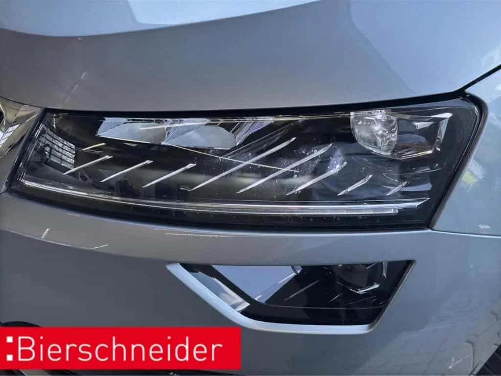 Skoda Karoq 1.5 TSI DSG Clever AHK LED NAVI SHZ PARKP 03/2022-photo-35
