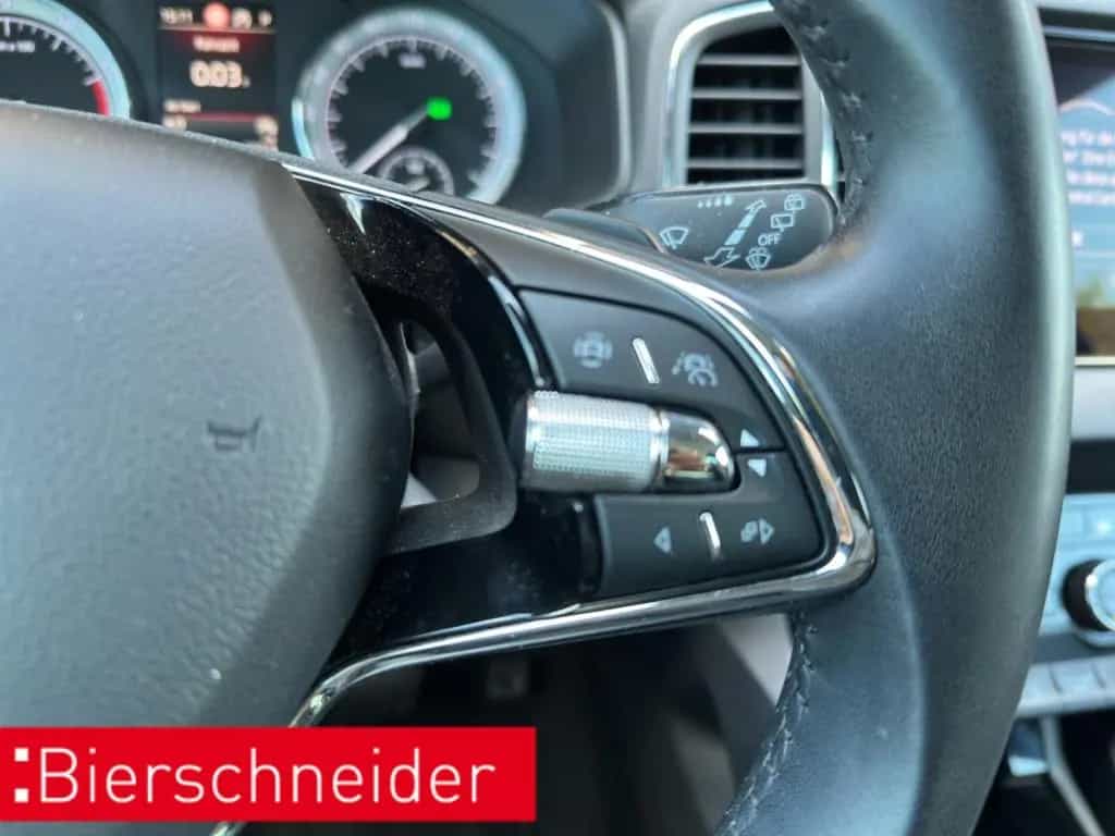 Skoda Karoq 1.5 TSI DSG Clever AHK LED NAVI SHZ PARKP 03/2022-photo-37