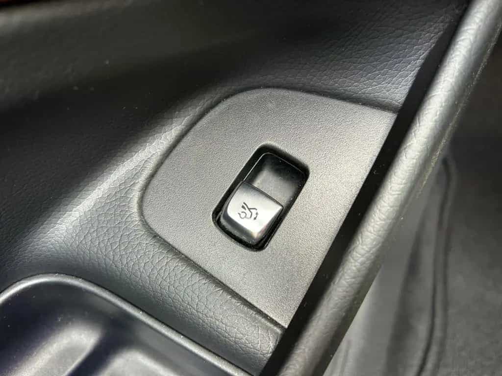 Mercedes-Benz E 400 d 4Matic 9G-TRONIC AMG Line 01/2020-photo-19