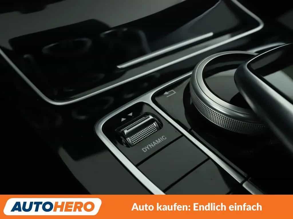 Mercedes-Benz C 250 Avantgarde Aut.*NAV*HUD*TEMP*CAM*PDC*SHZ* 09/2017-photo-32