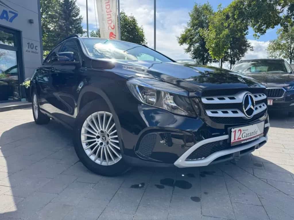Mercedes-Benz GLA 200 11/2019-photo-0