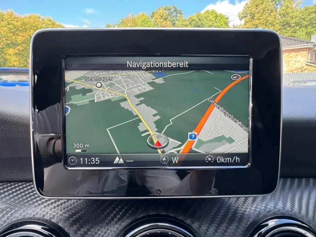 Mercedes-Benz GLA 200 11/2019-photo-14