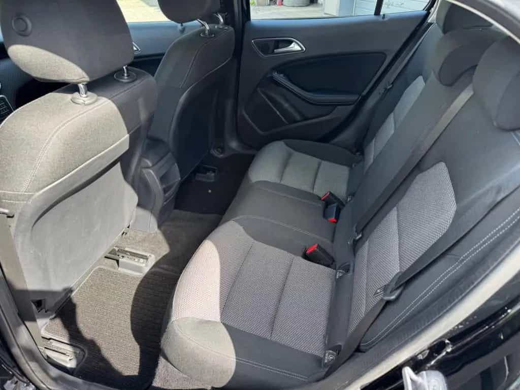 Mercedes-Benz GLA 200 11/2019-photo-15