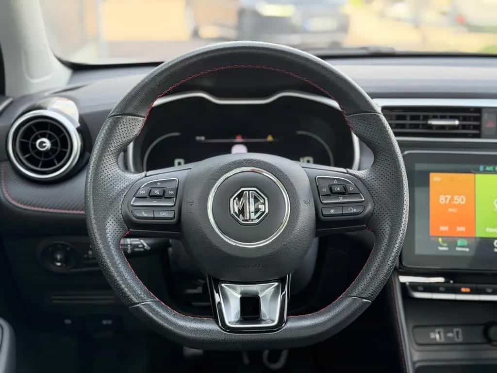 MG ZS Luxury 1.HAND|LED|PANO|360KAM|SHZ 06/2023-photo-17