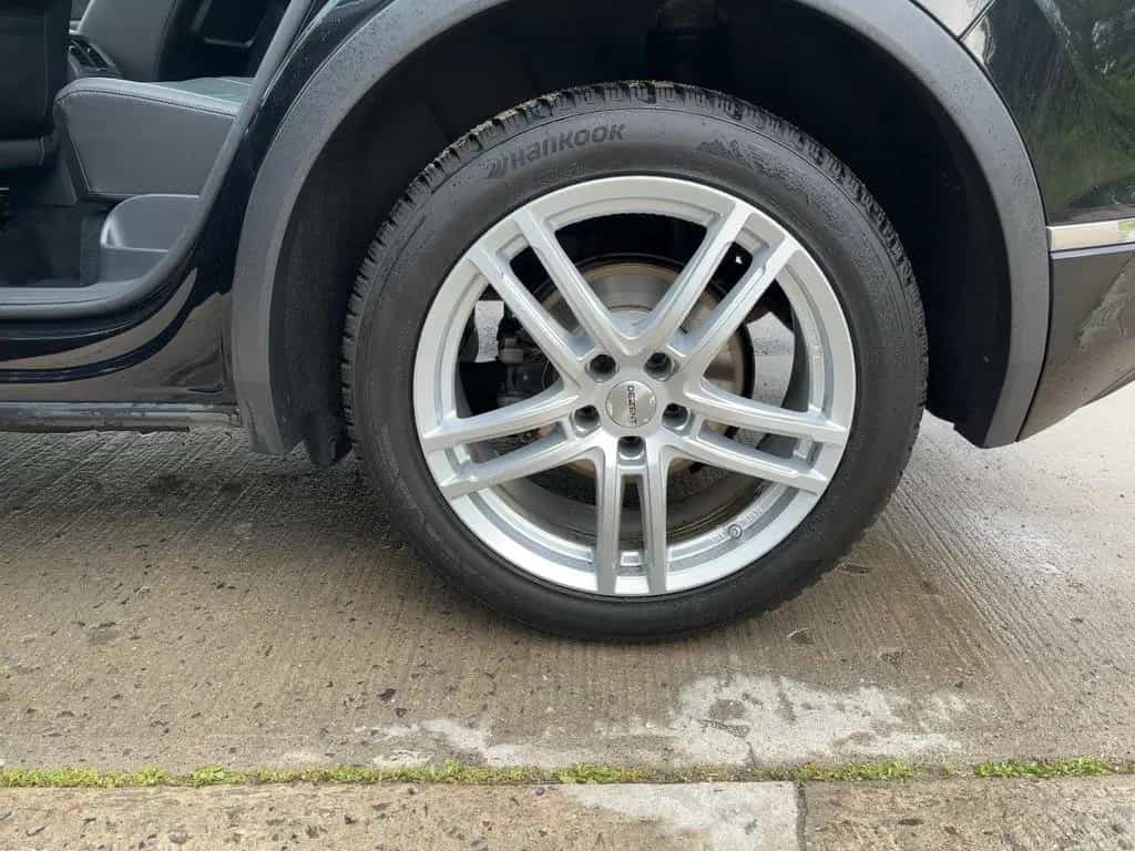 Volkswagen Tiguan Highline 4Motion +PANO+LED+AHK+ 05/2020-photo-14