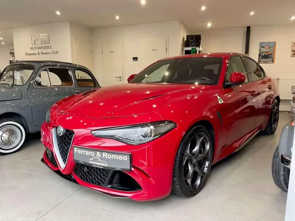 Alfa Romeo Giulia Quadrifoglio 2.9 T V6 Schalter 06/2017-photo-0