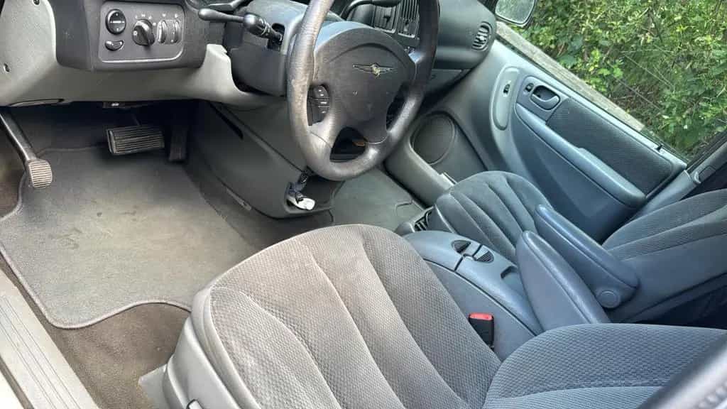 Chrysler Voyager SE 2.8 CRD Autom. SE 04/2004-photo-7
