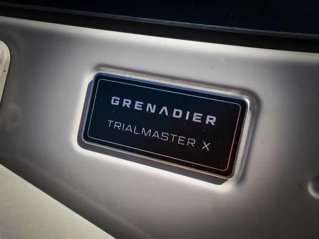 INEOS Grenadier Trialmaster X - Sperre Strom Leder Safari MY2026 null-photo-1