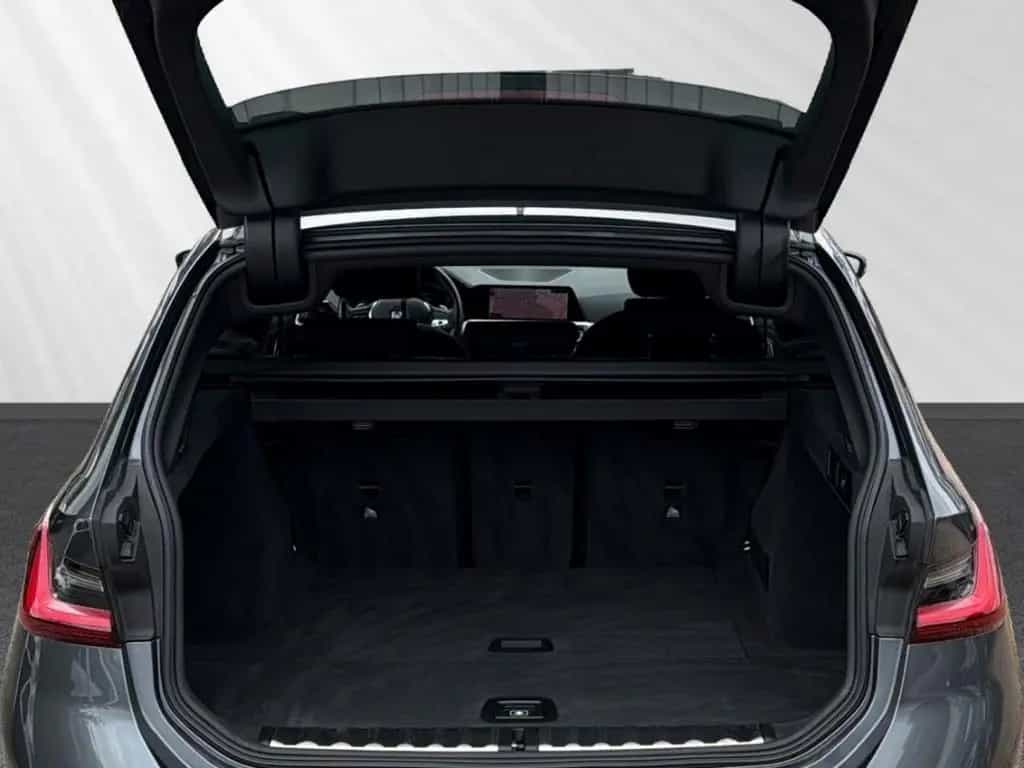 BMW 320 d touring HiFi Stop&Go Panorama Lenkradheizu 02/2022-photo-13