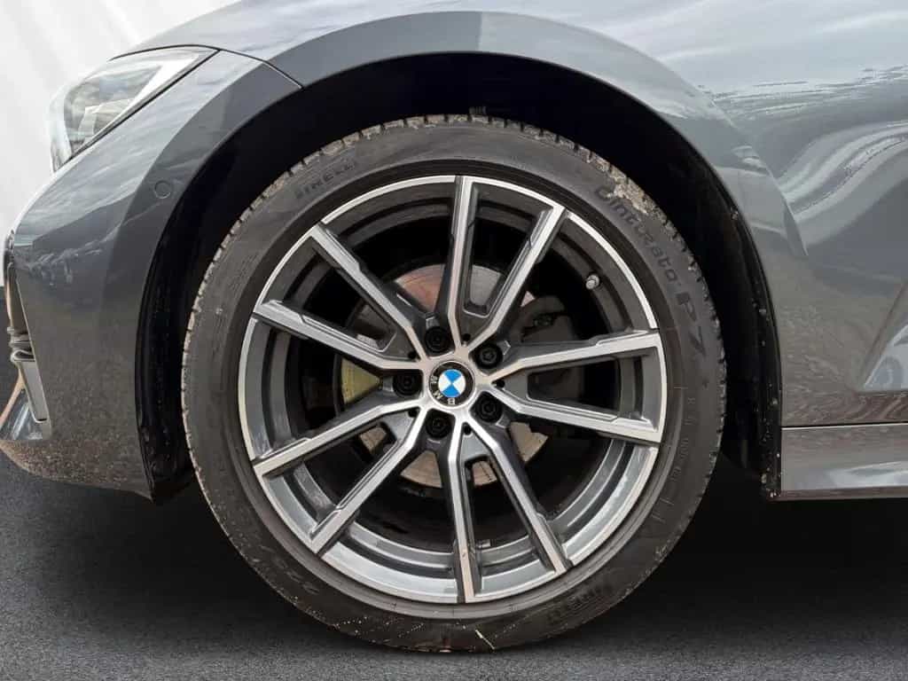 BMW 320 d touring HiFi Stop&Go Panorama Lenkradheizu 02/2022-photo-6