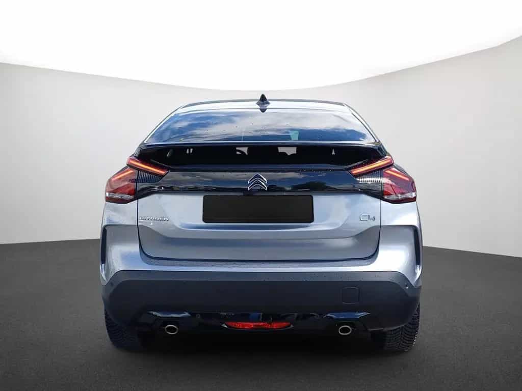 Citroën C4 PureTech 130 EAT8 Shine 10/2023-photo-2