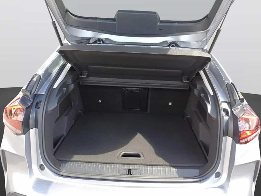 Citroën C4 PureTech 130 EAT8 Shine 10/2023-photo-5