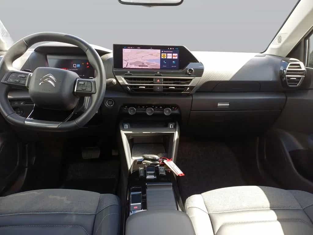 Citroën C4 PureTech 130 EAT8 Shine 10/2023-photo-8