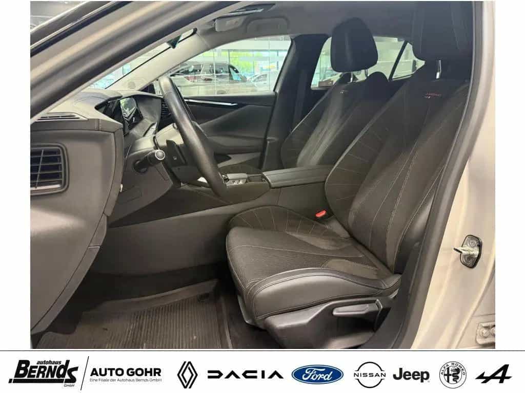 Citroën DS4 PureTech 130 PERFORMANCE LINE+ AUTOMATIK 10/2023-photo-11