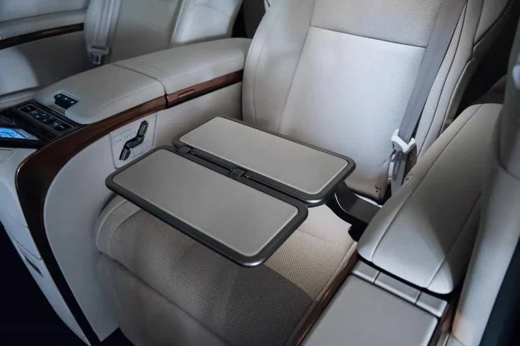 Lexus LM 350h Luxury Light Beige 4 seats 05/2025-photo-26