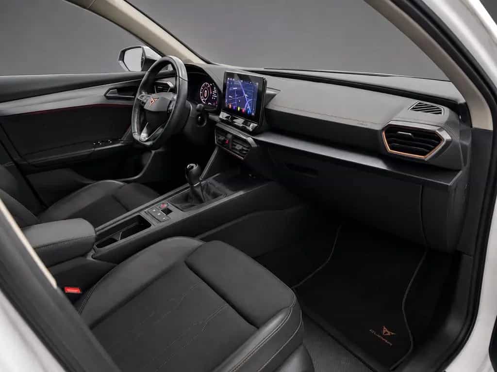 Cupra Formentor 1.5 TSI * 1.HAND * NAVI * ACC * AHK * 05/2024-photo-4
