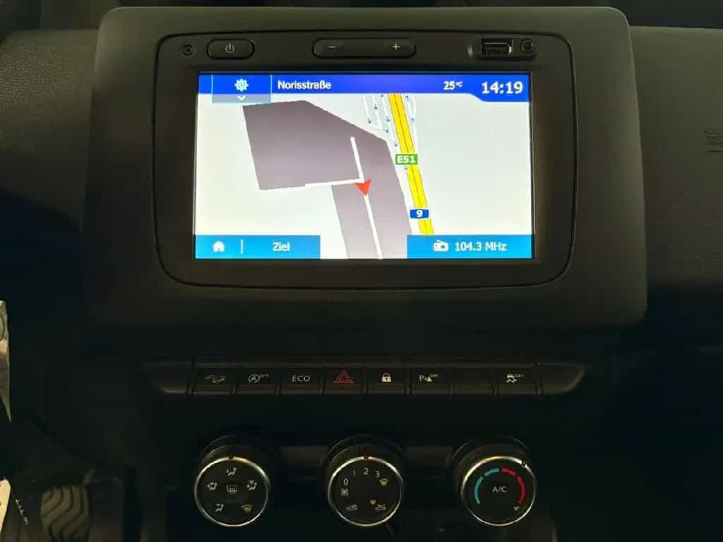 Dacia Duster II Adventure 4WD, Kamera, SZH, AHK, Klima 09/2019-photo-13