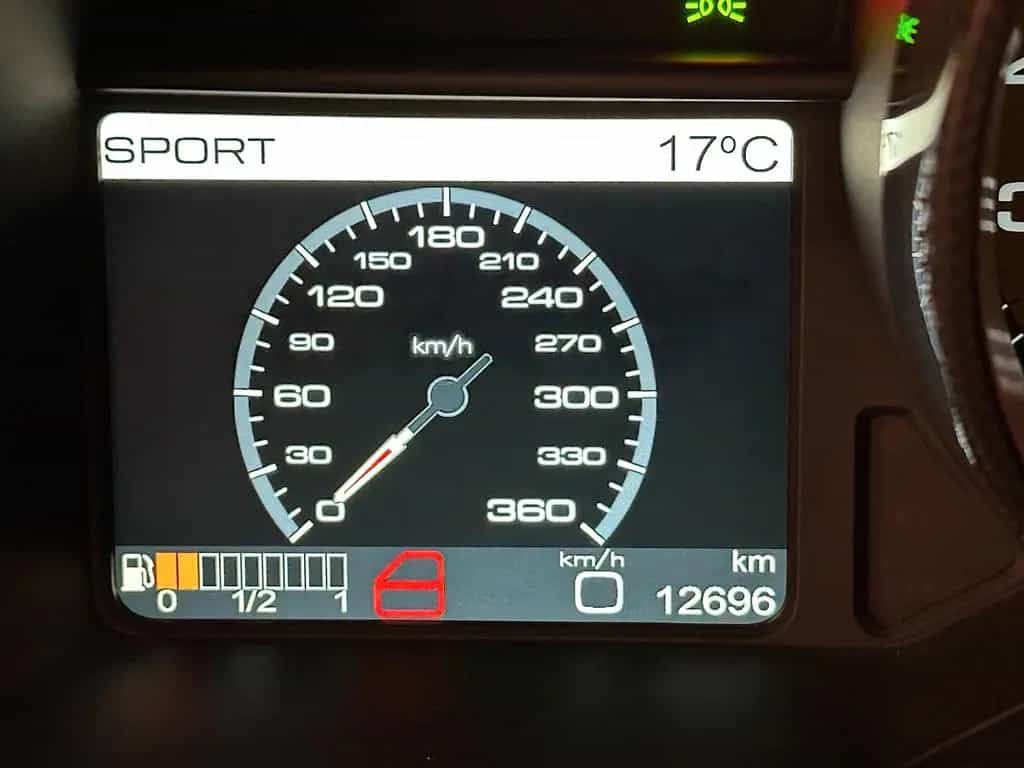 Ferrari 458 Italia "ONLY 12.000 KM + SERVICE BOOK" 05/2013-photo-14