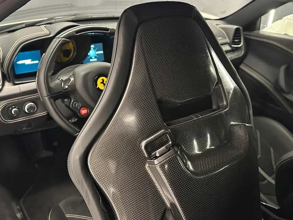 Ferrari 458 Italia "ONLY 12.000 KM + SERVICE BOOK" 05/2013-photo-19