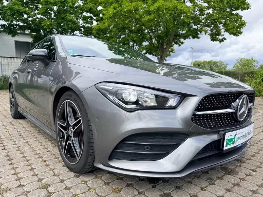 Mercedes-Benz CLA 250 Shooting Brake AMG Line LED*PDC*Navi uvm 12/2019-photo-1