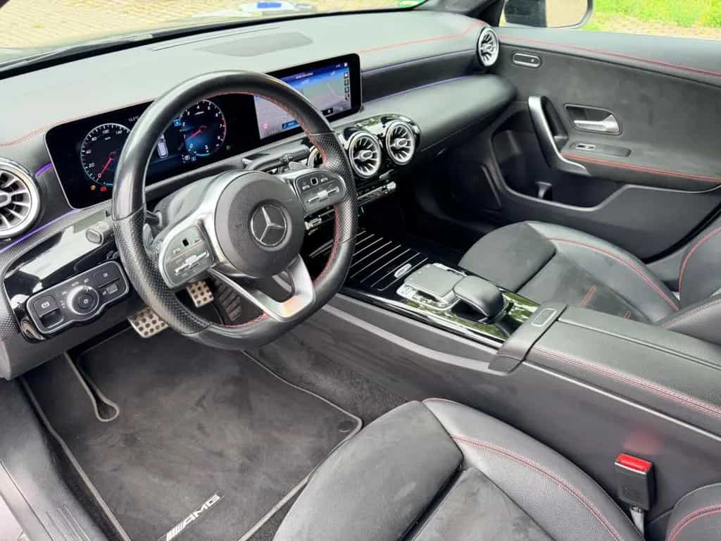 Mercedes-Benz CLA 250 Shooting Brake AMG Line LED*PDC*Navi uvm 12/2019-photo-19
