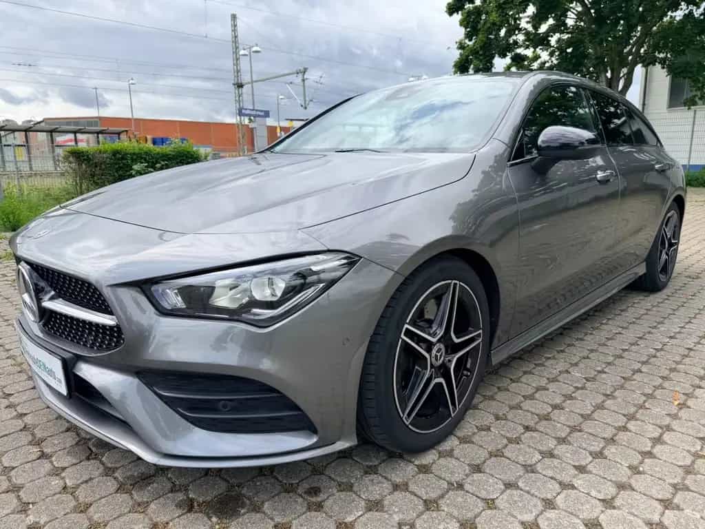 Mercedes-Benz CLA 250 Shooting Brake AMG Line LED*PDC*Navi uvm 12/2019-photo-2