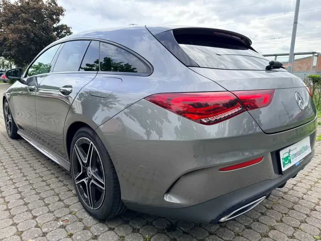 Mercedes-Benz CLA 250 Shooting Brake AMG Line LED*PDC*Navi uvm 12/2019-photo-3