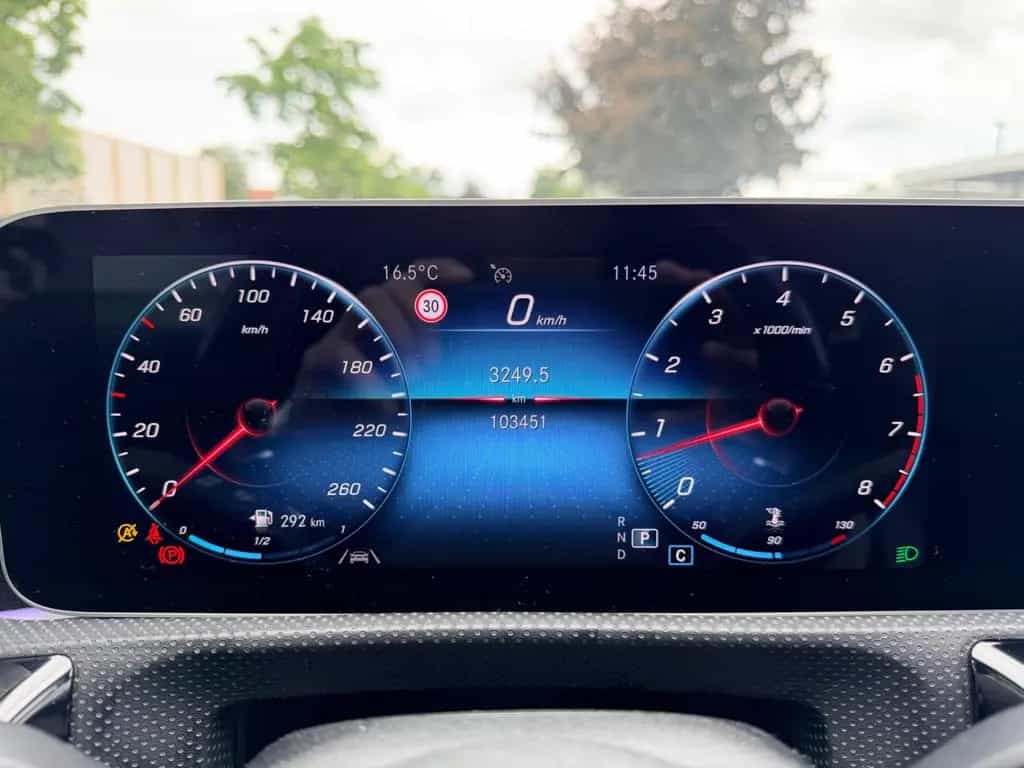 Mercedes-Benz CLA 250 Shooting Brake AMG Line LED*PDC*Navi uvm 12/2019-photo-30