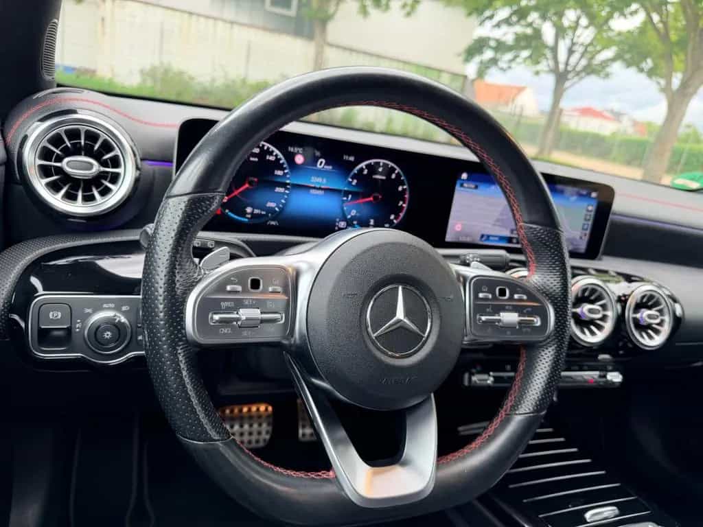 Mercedes-Benz CLA 250 Shooting Brake AMG Line LED*PDC*Navi uvm 12/2019-photo-35