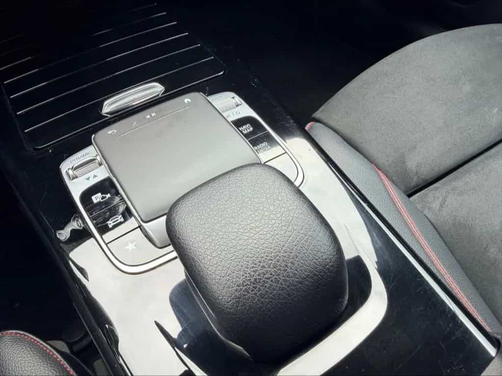 Mercedes-Benz CLA 250 Shooting Brake AMG Line LED*PDC*Navi uvm 12/2019-photo-38