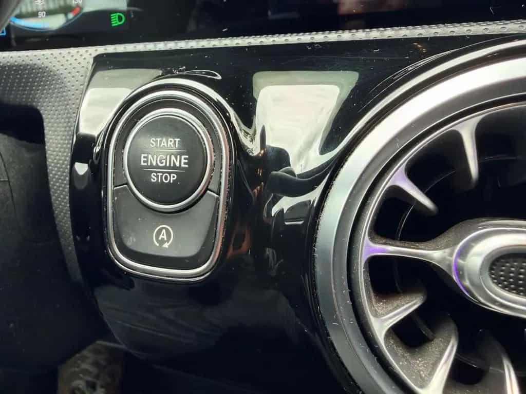 Mercedes-Benz CLA 250 Shooting Brake AMG Line LED*PDC*Navi uvm 12/2019-photo-42