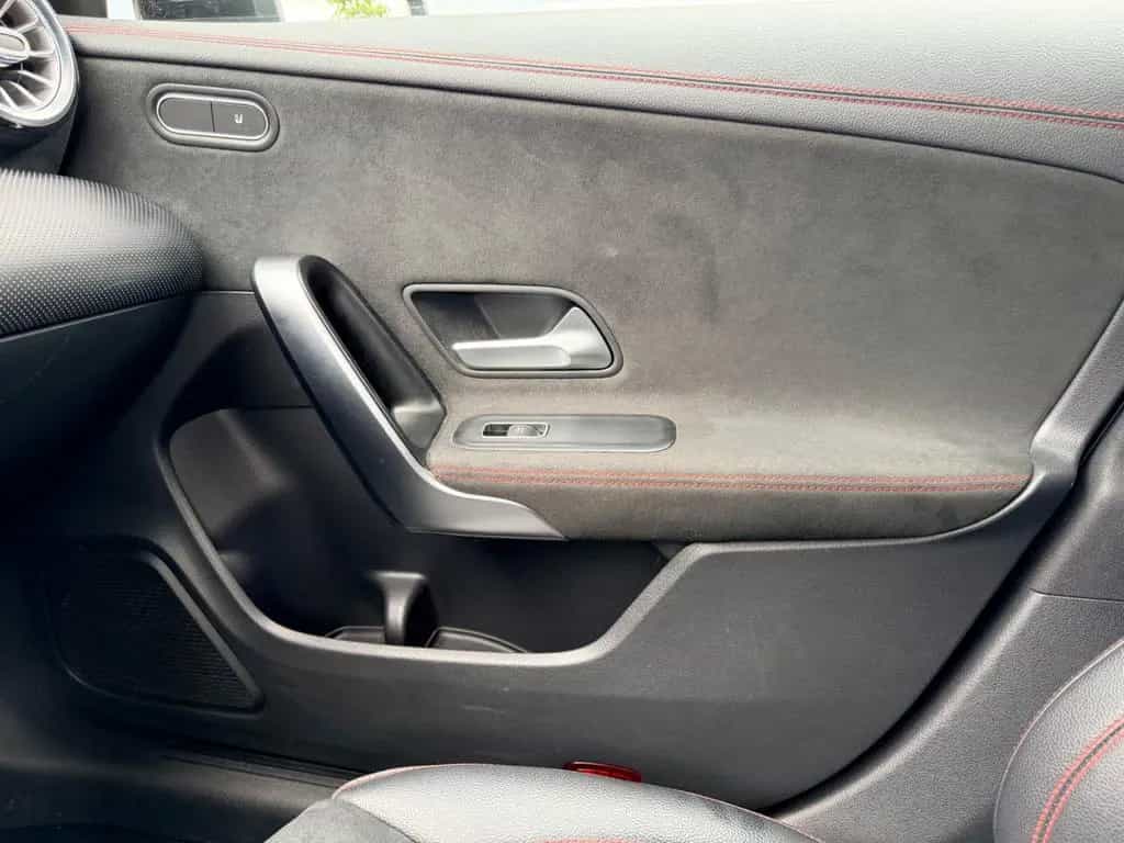 Mercedes-Benz CLA 250 Shooting Brake AMG Line LED*PDC*Navi uvm 12/2019-photo-45