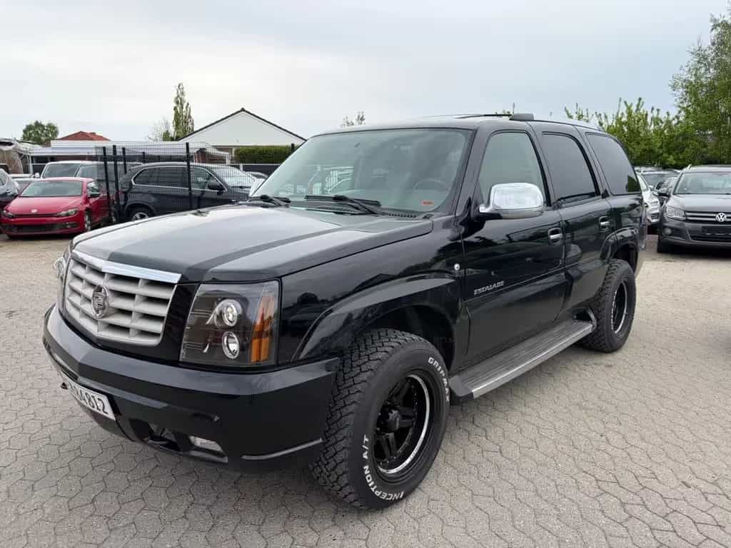 Cadillac Escalade 6.0 V8 Aut Klima 4x4 Bose 6seats 06/2005-photo-0