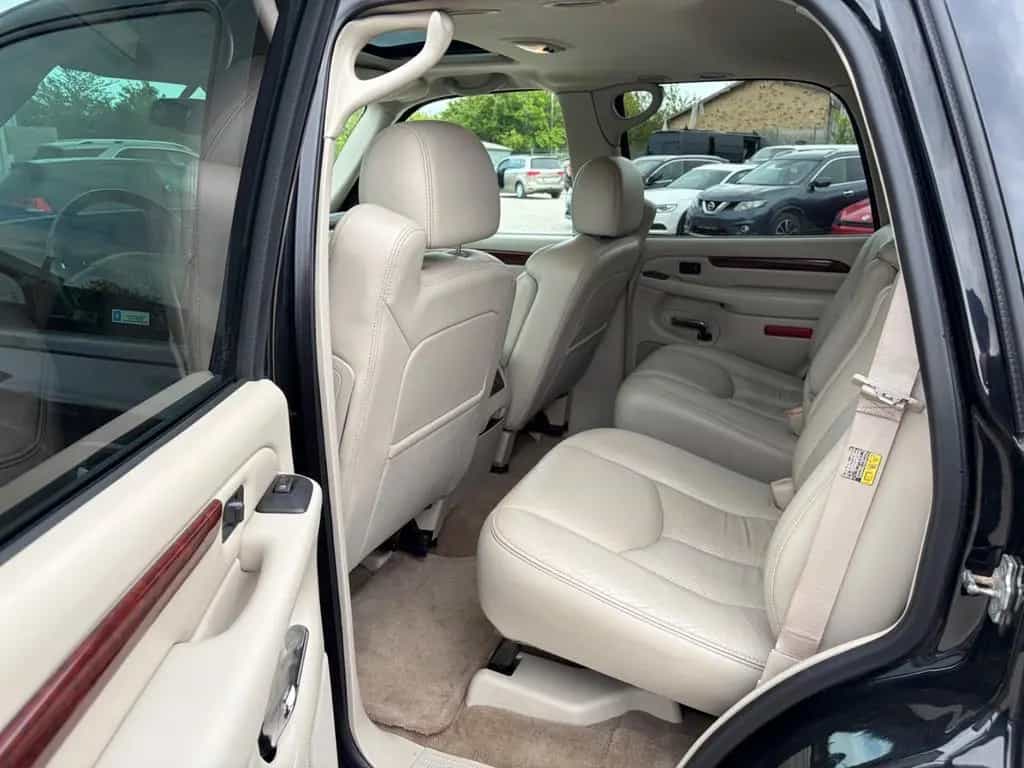 Cadillac Escalade 6.0 V8 Aut Klima 4x4 Bose 6seats 06/2005-photo-16