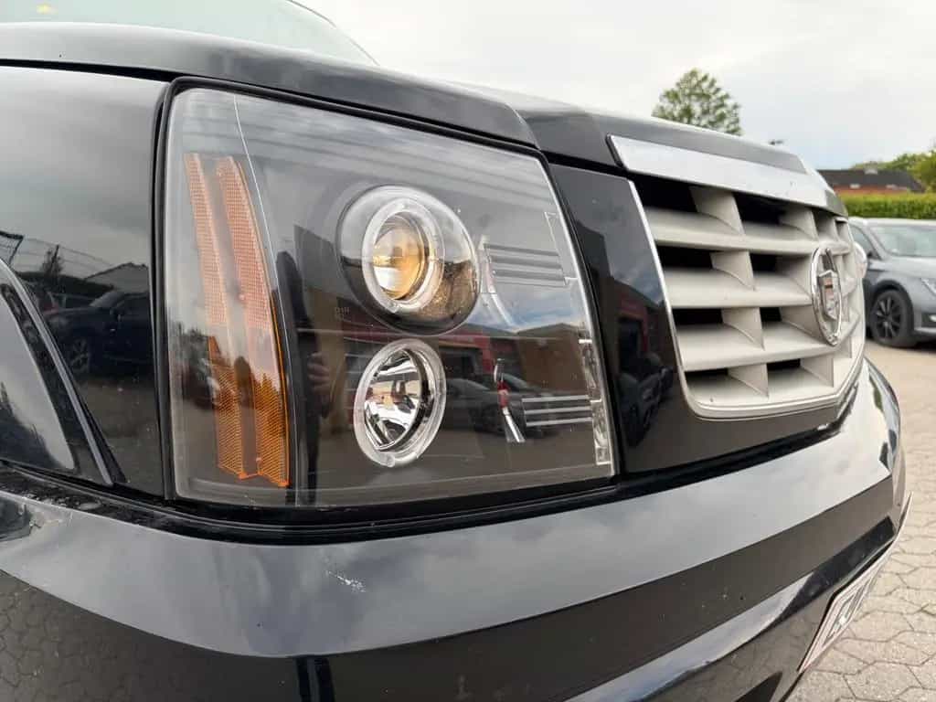 Cadillac Escalade 6.0 V8 Aut Klima 4x4 Bose 6seats 06/2005-photo-9