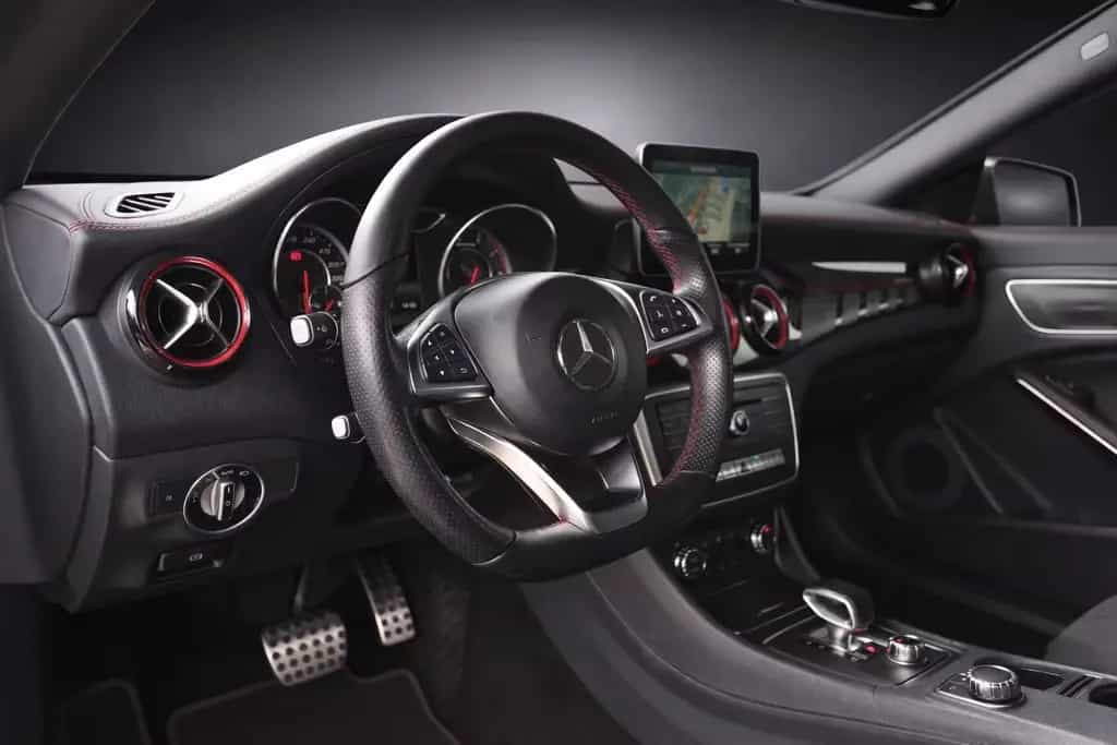 Mercedes-Benz CLA 45 AMG PANO*NAVI*LED*KAM*KEY*DESIGNO*AMBIENT 06/2017-photo-11