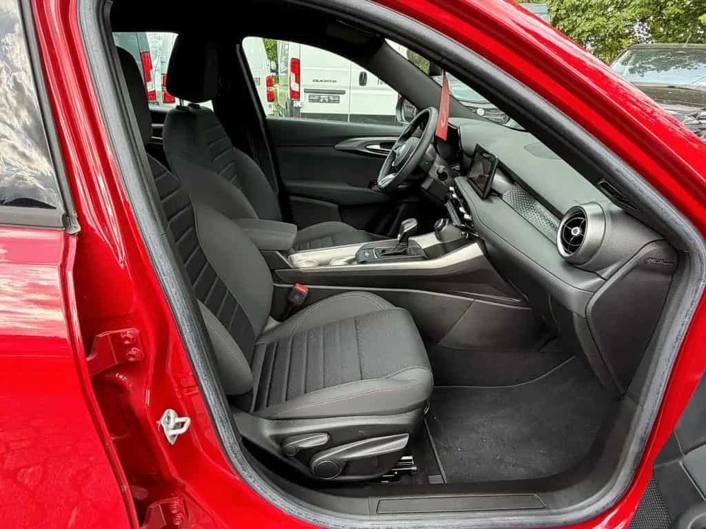 Alfa Romeo Tonale Sprint Winter-Paket, 6500KKM! 11/2023-photo-9