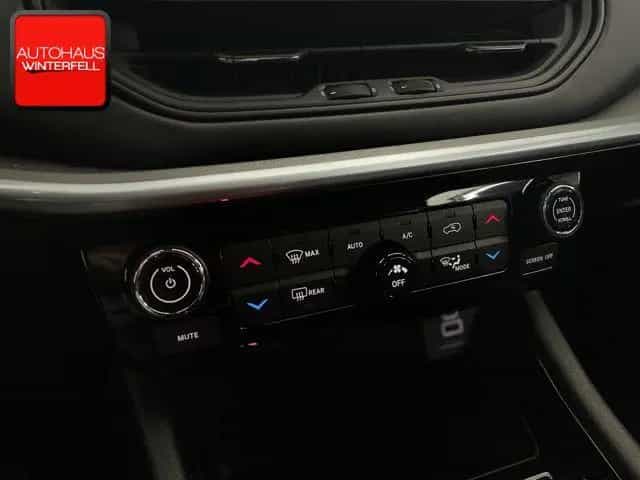 Jeep Compass 1.5 GSE T4 48V e-Hybrid ALTITUDE 360+ACC 07/2024-photo-24